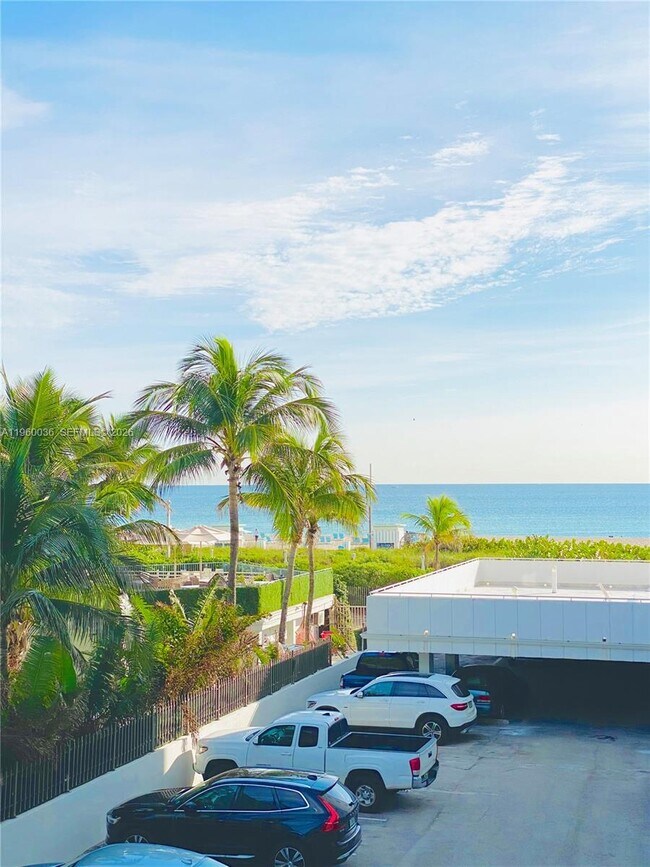 Building Photo - 401 Ocean Dr