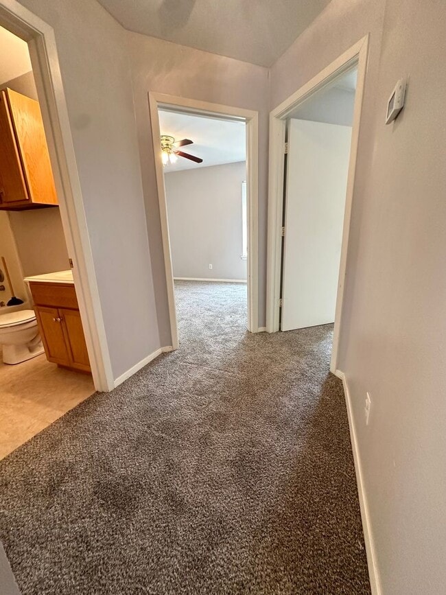 Building Photo - 2 Bedroom Home in Lindale ISD!