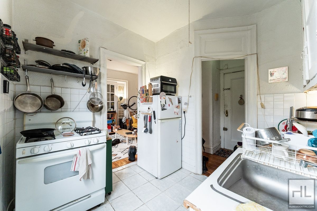 Building Photo - 15 STREET