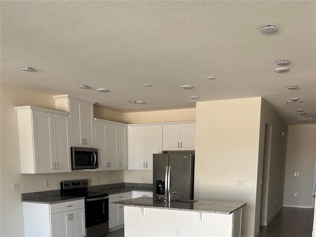 Building Photo - 4433 Small Creek Rd