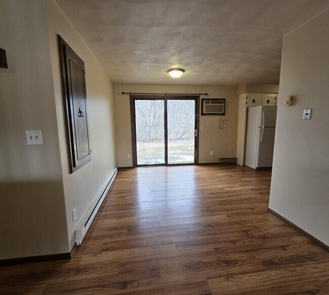 Building Photo - 1140-1142 W Weiland Ln