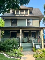 Building Photo - 725 Woodbine Ave