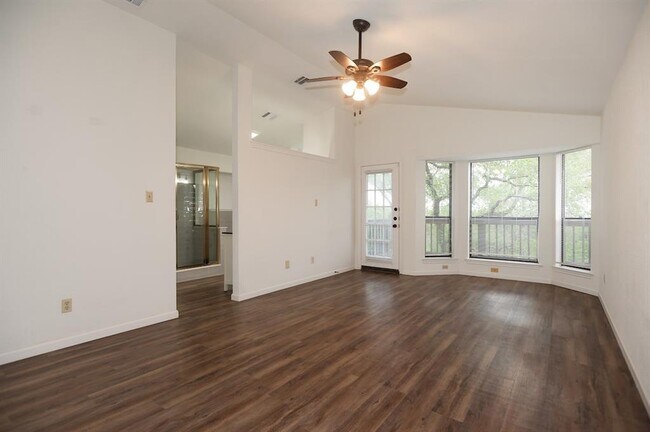 Building Photo - 11513 Juniper Ridge Dr