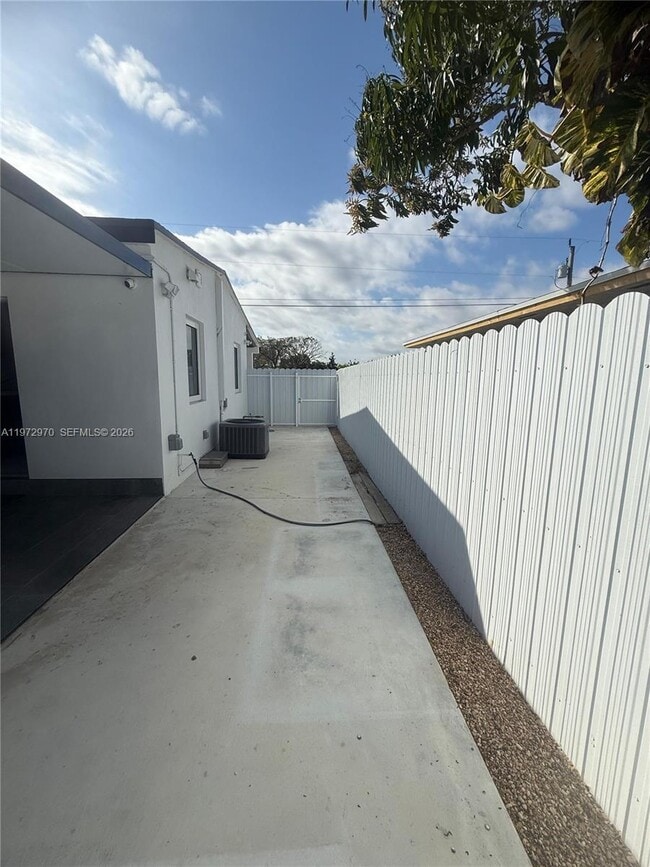 Building Photo - 12223 SW 219th St