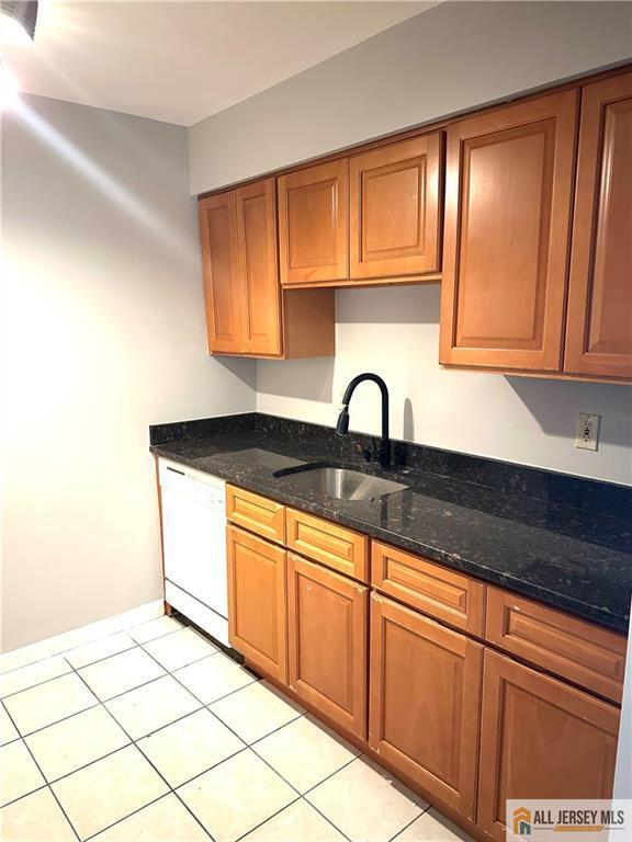 Building Photo - 50 Prospect St