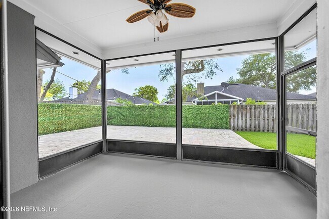 Building Photo - 13128 Harborton Dr