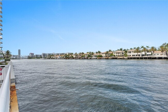 Building Photo - 1600 S Ocean Dr