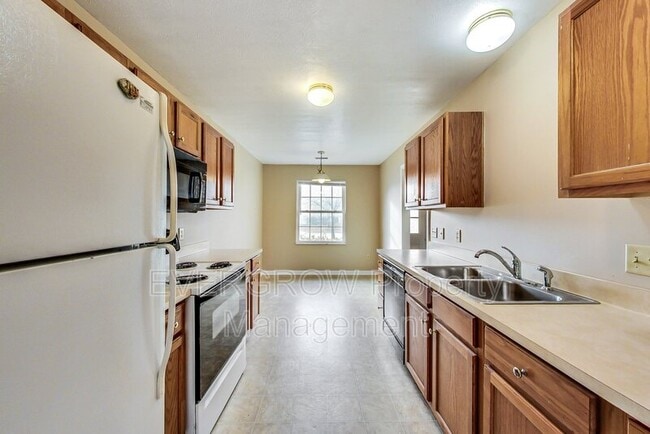 Building Photo - 1068 Torino Ct