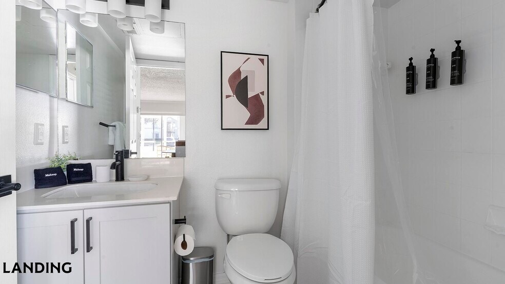 Building Photo - 1000 Marlin Lakes Cir