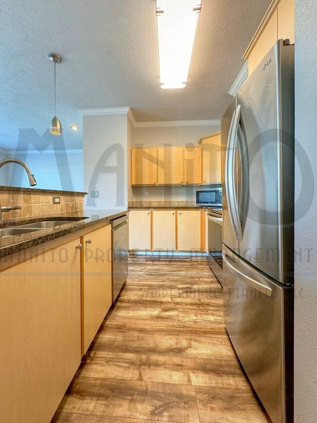 Building Photo - **COMING SOON** Stunning Liberty Lake Condo