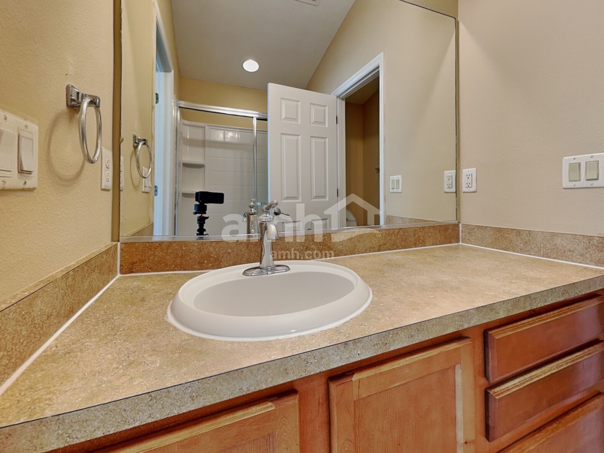 Building Photo - 2938 Santa Marcos Dr