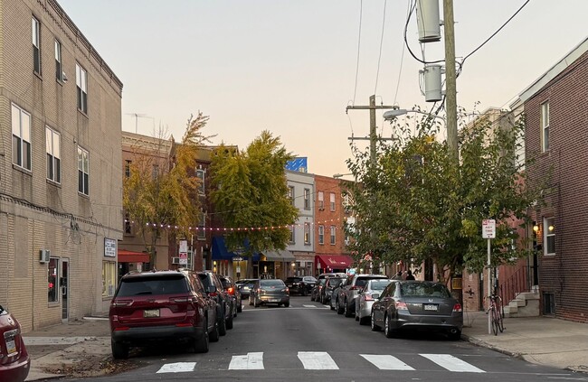 Building Photo - 2016 S Juniper St