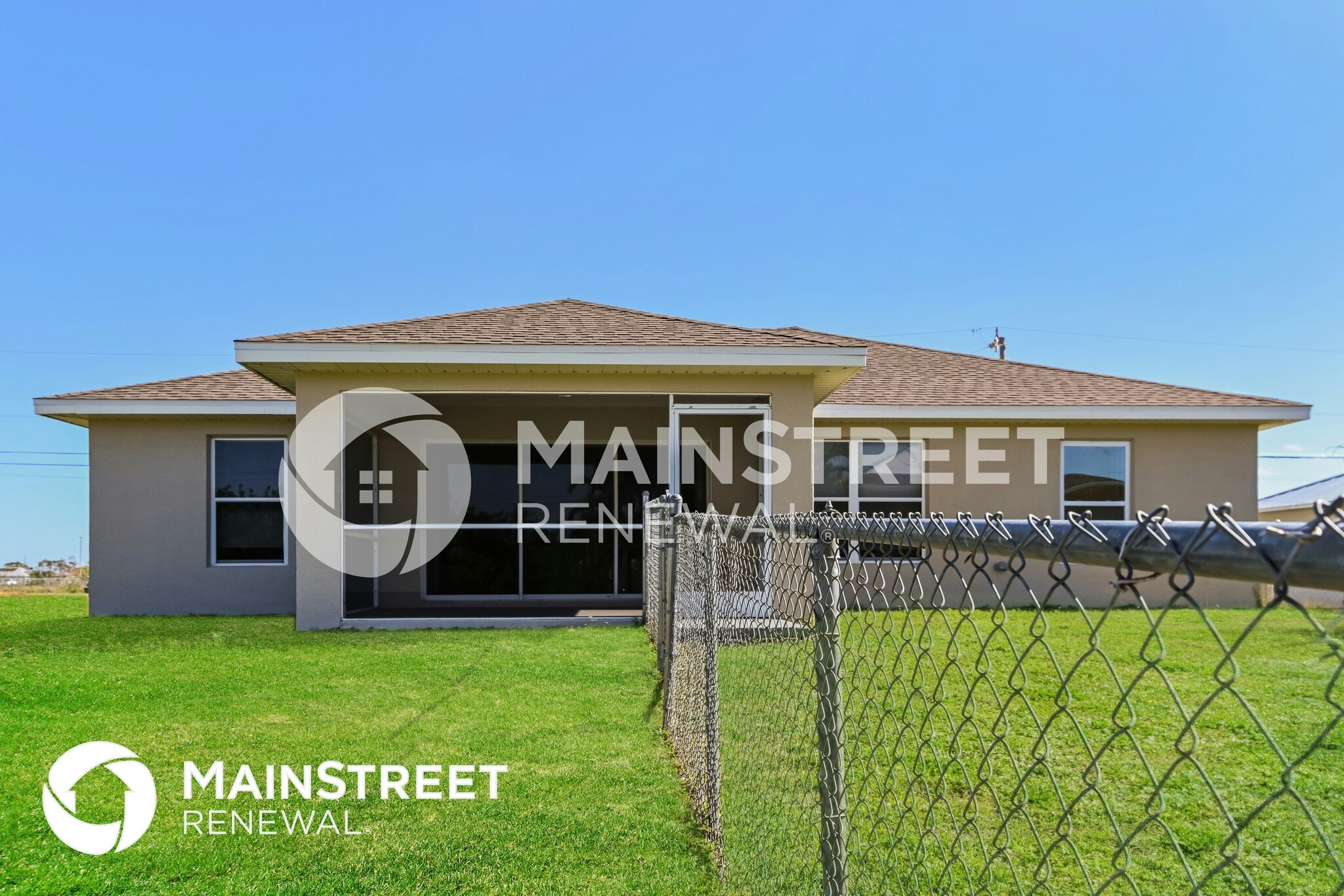 Building Photo - 2428 NE 1st Ave