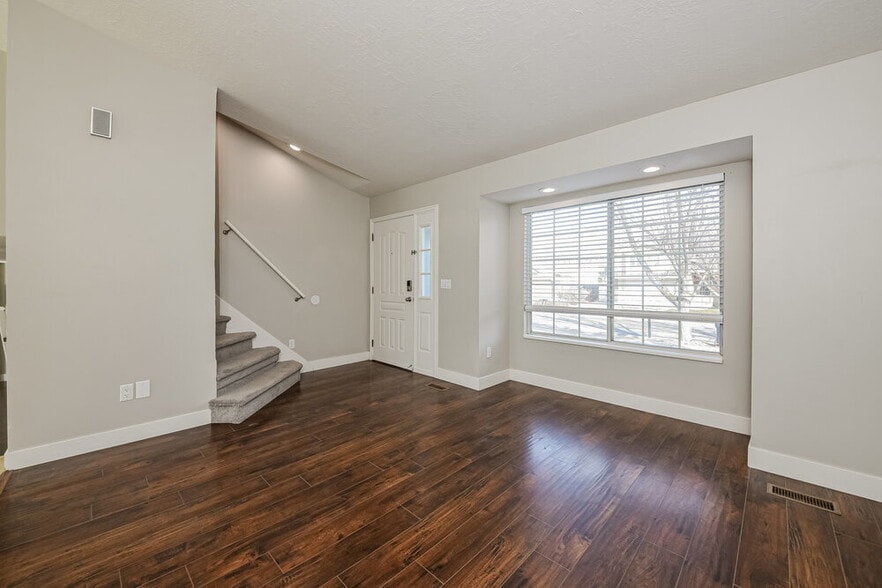 Building Photo - 11274 Scobey Cir