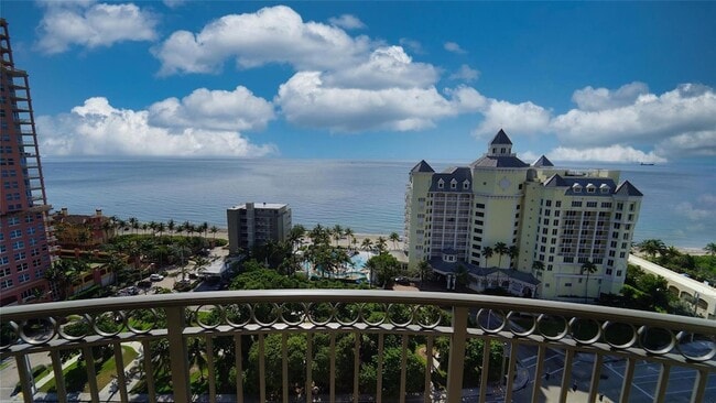 Building Photo - 2011 N Ocean Blvd