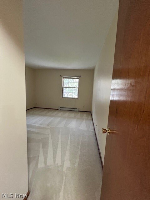 Building Photo - 119 Burlington Oval Dr