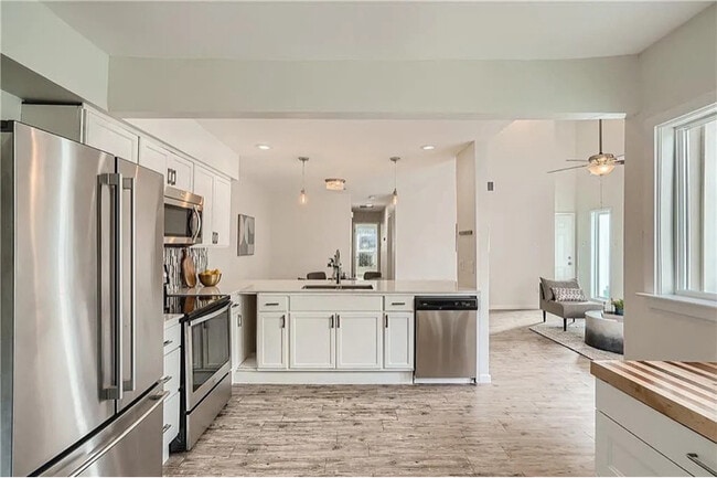 Building Photo - 1701 Timber Brush Trail