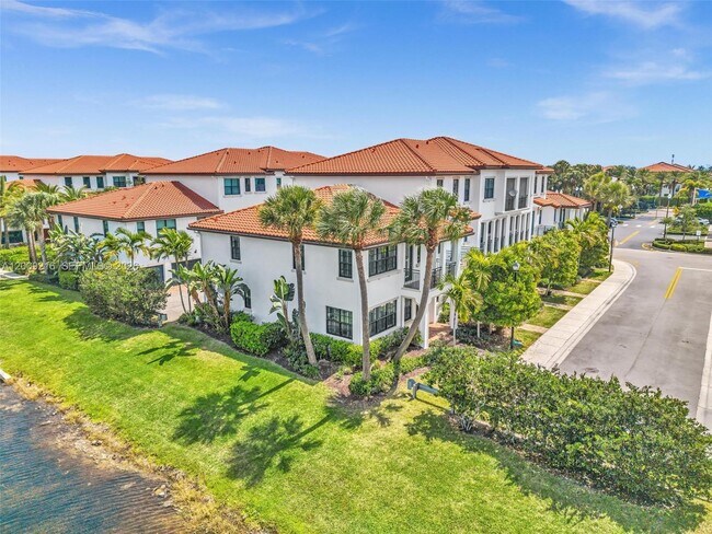 Building Photo - 11541 SW 15th Ave