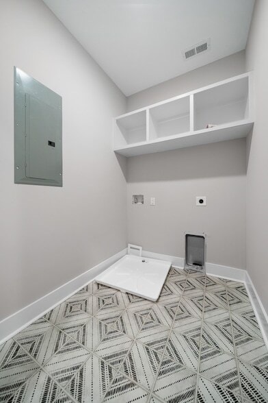 Building Photo - 1201 Stainback Ave