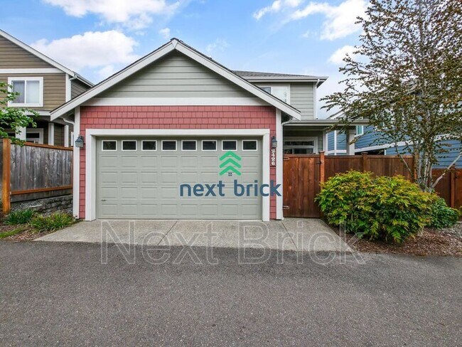 Building Photo - 2426 43rd Ave SE