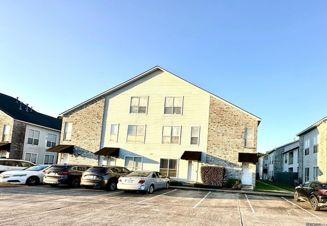 Building Photo - 5141 Nicholson Dr