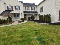 Building Photo - 51 Candlestick Ct