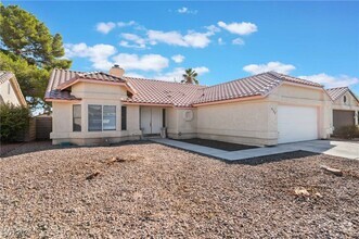 Building Photo - 4904 Spring Falls Way