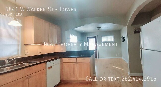 Building Photo - 5841 W Walker St