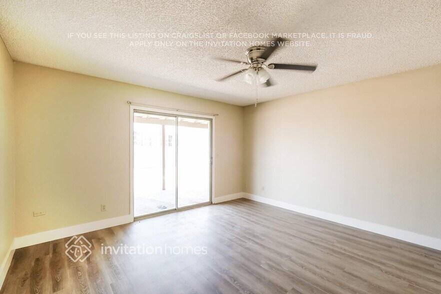 Building Photo - 9503 W Las Palmaritas Dr