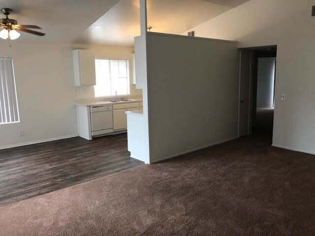 Building Photo - 7386 Saddle Rd