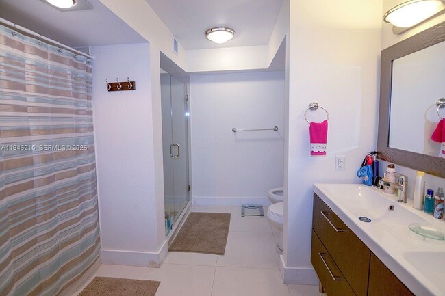 Building Photo - 170 Ocean Ln Dr