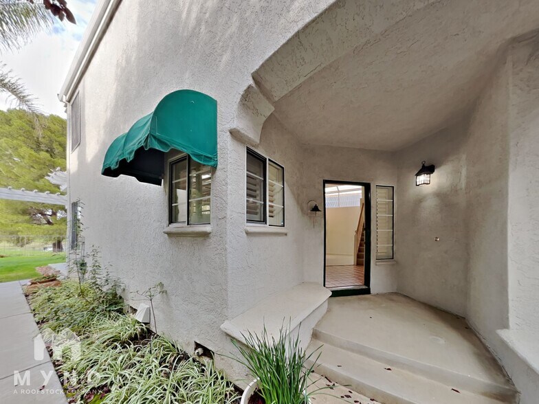 Building Photo - 2795 Cherry Hills Dr