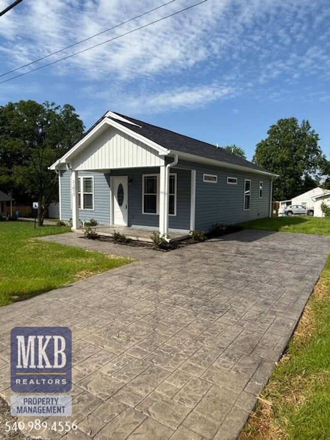 Building Photo - New Construction Home!