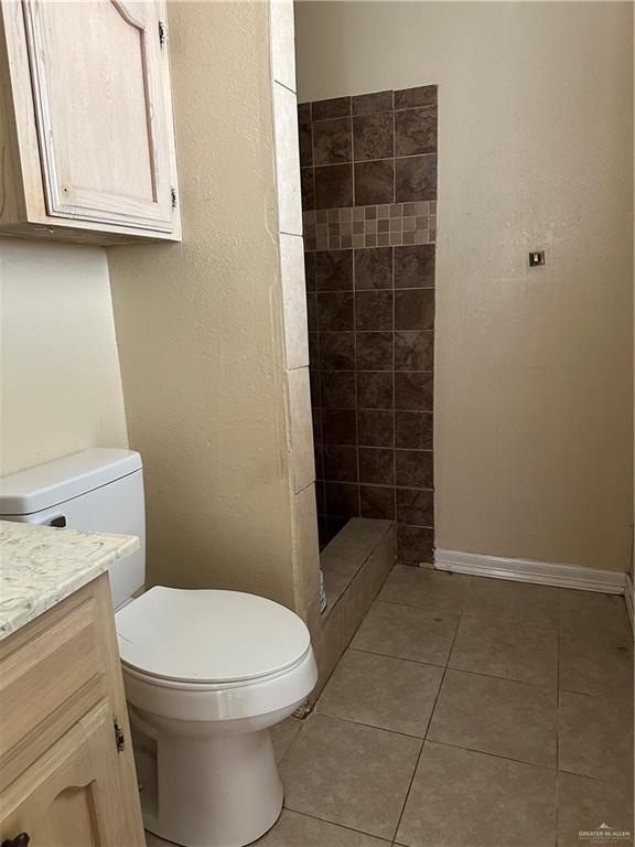 Building Photo - 35 Floresta St