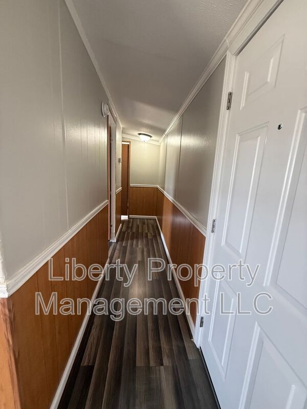 Building Photo - 21 Hill Side Lane