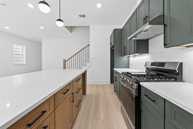 Building Photo - 971 Highland Lgt Ln