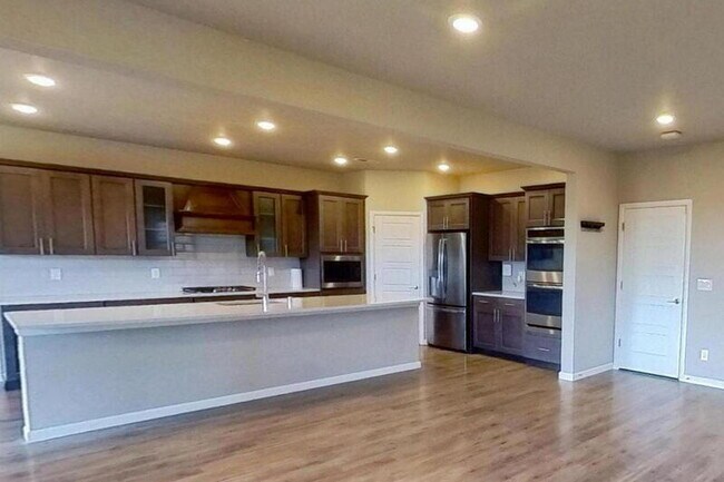 Building Photo - 13741 SE 184th Pl