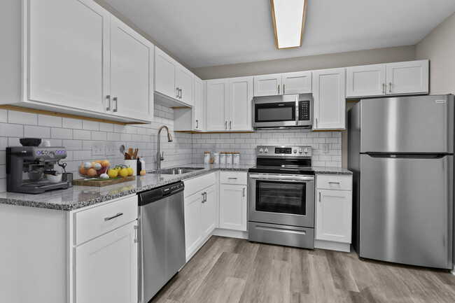 Azalea Kitchen Staged - Elizabeth Street Townhomes