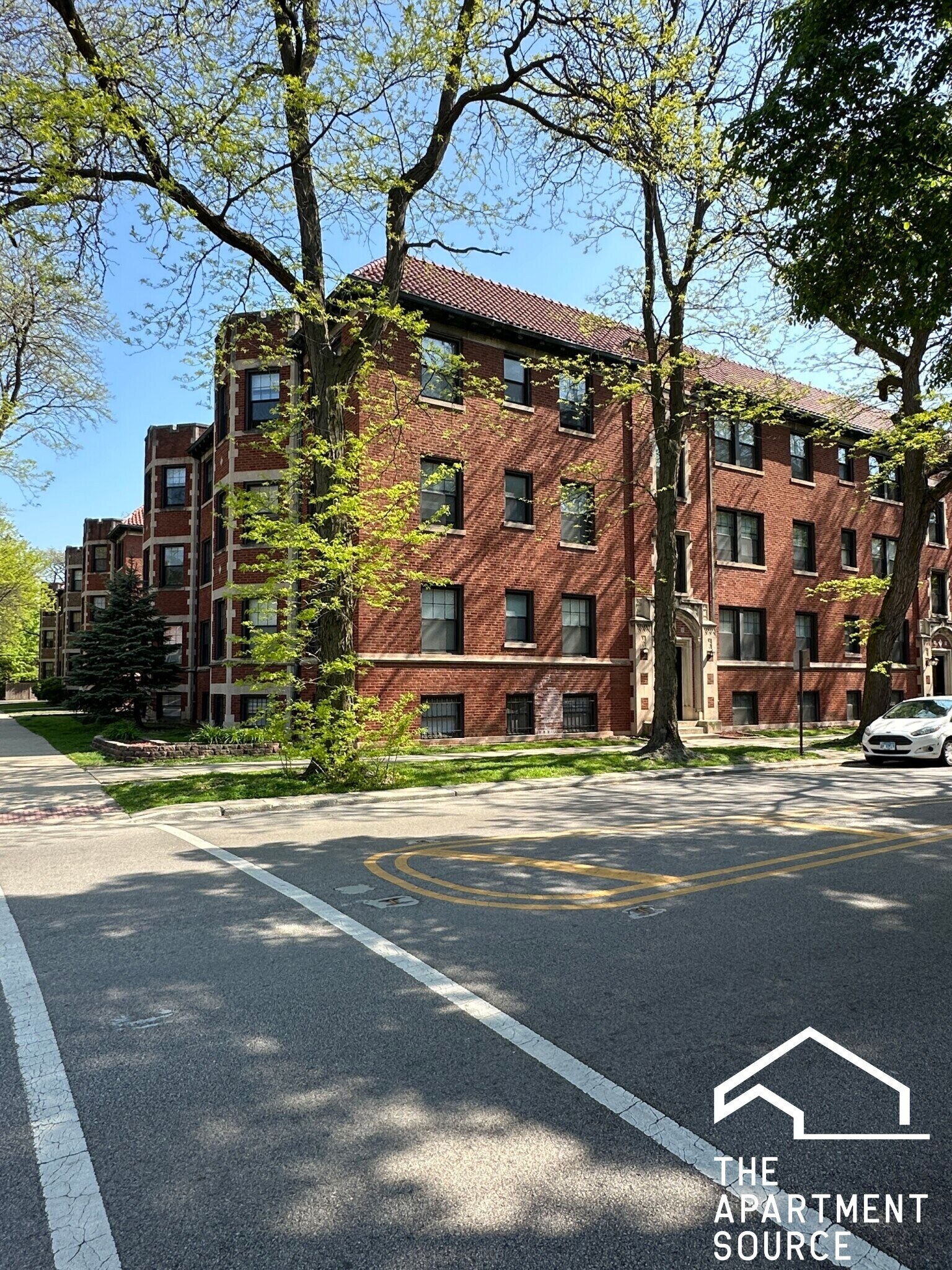 Building Photo - 1031 Dempster St
