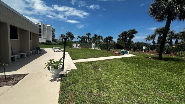 Building Photo - 2020 N Atlantic Ave