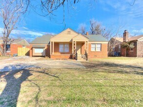 Building Photo - Charming 2 Bedroom 2 Bathroom in Nichols H...