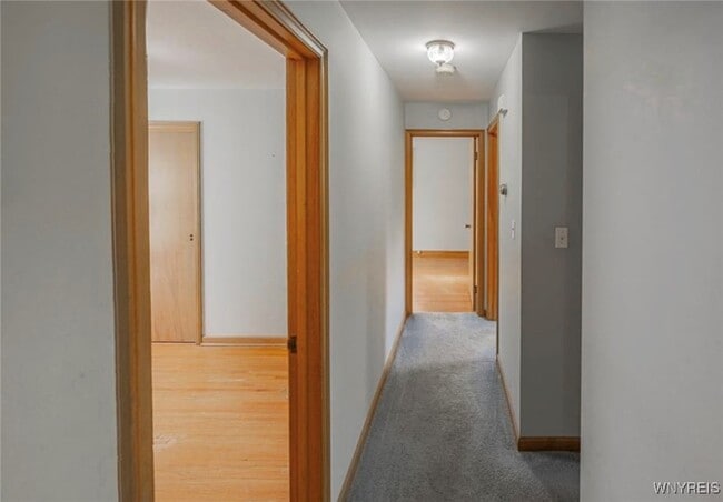 Building Photo - 1088 98th St