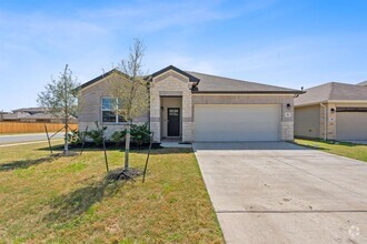 Building Photo - 111 Evergreen Sumac Lp