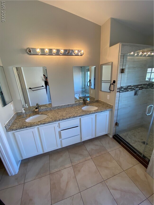 Building Photo - 277 Canyon Spirit Dr
