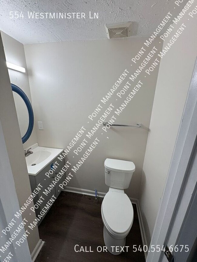 Building Photo - 554 Westminister Ln