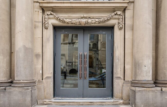 Building Photo - 120 S Whitfield St