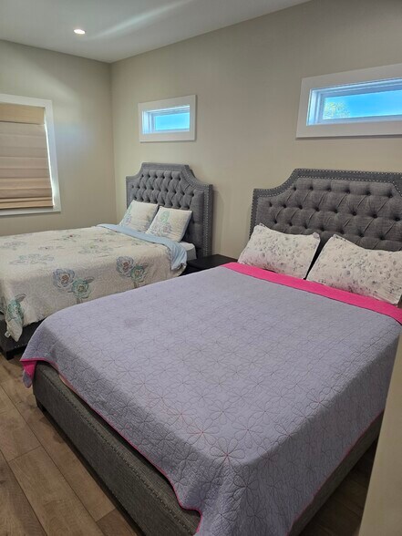 Building Photo - 2857 W Carson St