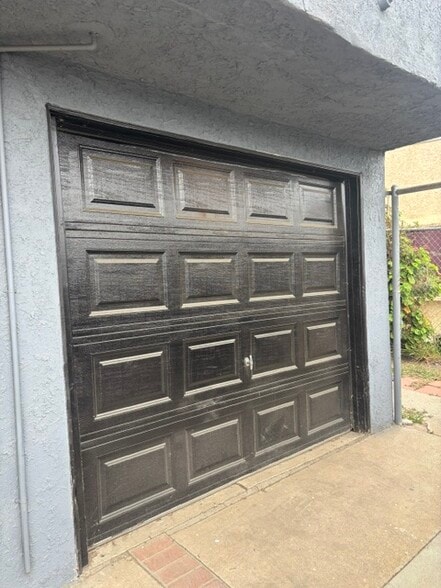 Building Photo - 4706 Catalpa St
