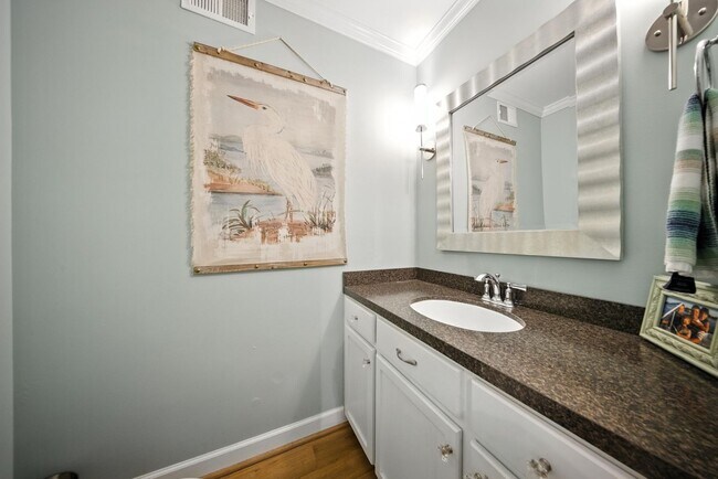 Building Photo - Spacious 2 -story townhome in the heart of...