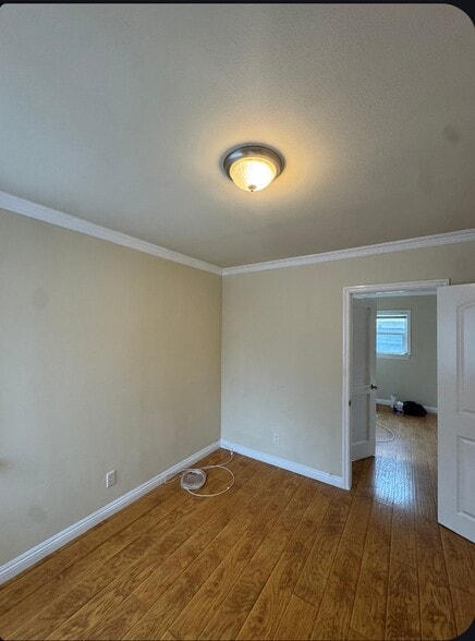 Building Photo - 200 N Sierra Vista St